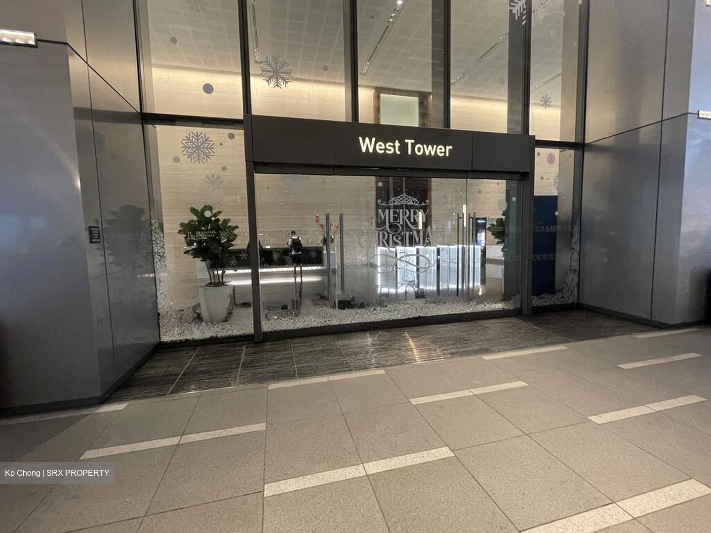Central Boulevard (D1), Office #521850241